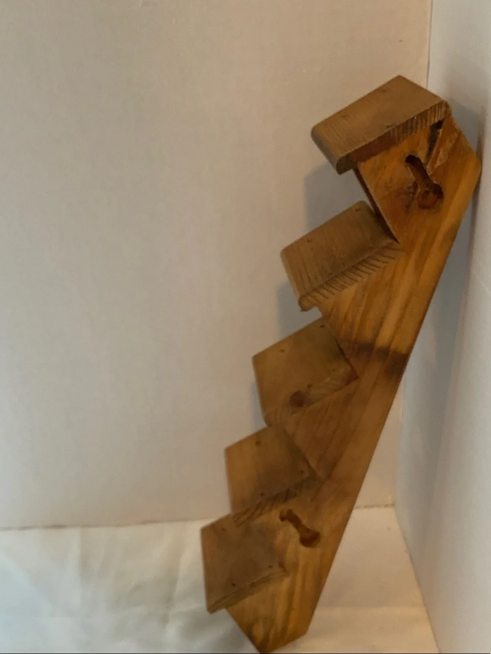 Wood Wall-Mounted Hook Rack with Five Knobs - Brown